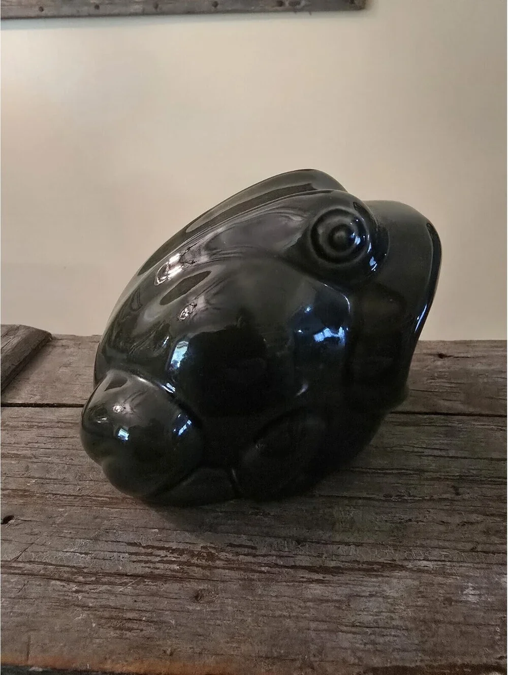 Vintage Ceramic Frog Sponge Holder, very good vintage condition.